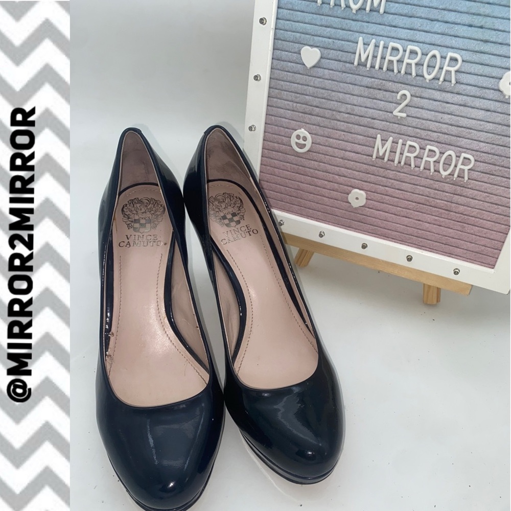 Vince Camuto Women's Navy Heels